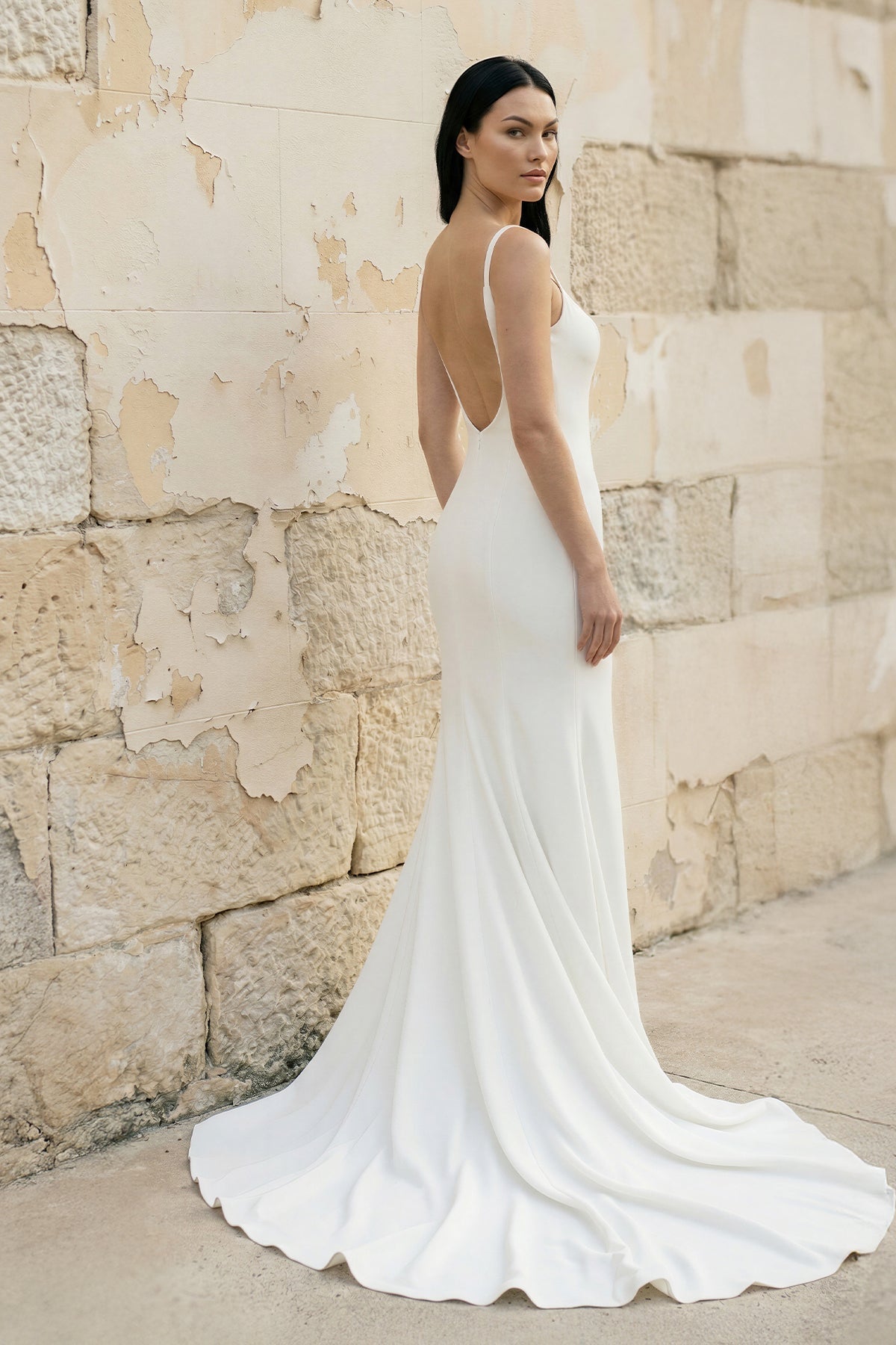 Mermaid Scoop Neck Backless Satin Wedding Dresses - SHE IS ME Wedding Dresses