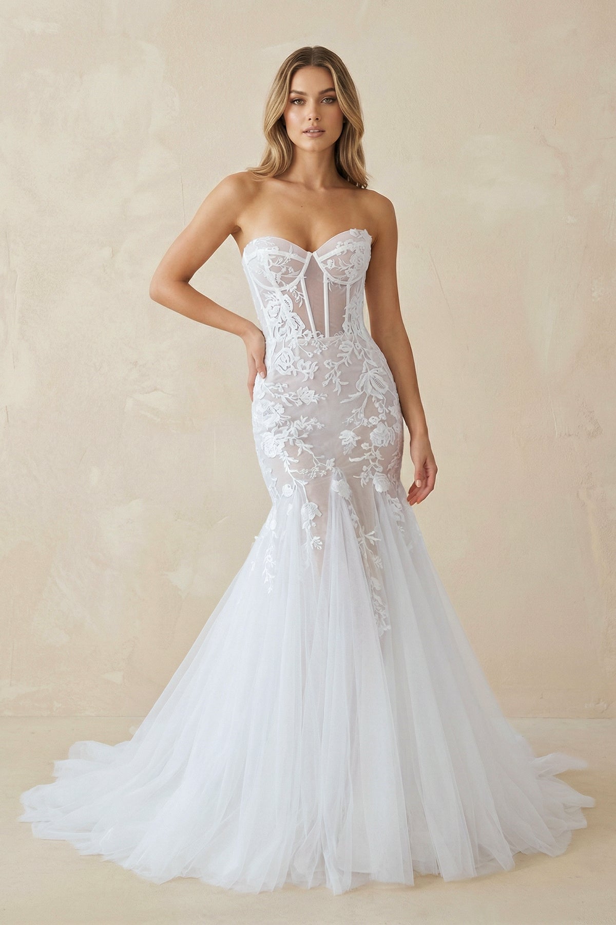 Mermaid Sweetheart Sleeveless Lace Wedding Dresses in White - SHE IS ME Wedding Dresses